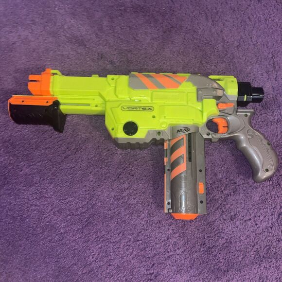 Nerf Vortex Lumitron Disc Blaster + 10 discs Tested & Working - Picture 1 of 2